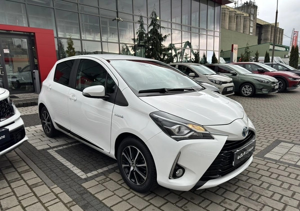 Toyota Yaris cena 58900 przebieg: 79058, rok produkcji 2018 z Wołczyn małe 211